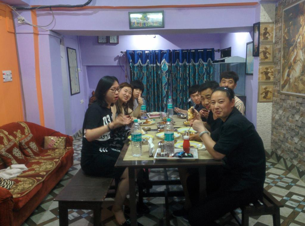 Kanha Paying Guest House Váránaszi Kültér fotó
